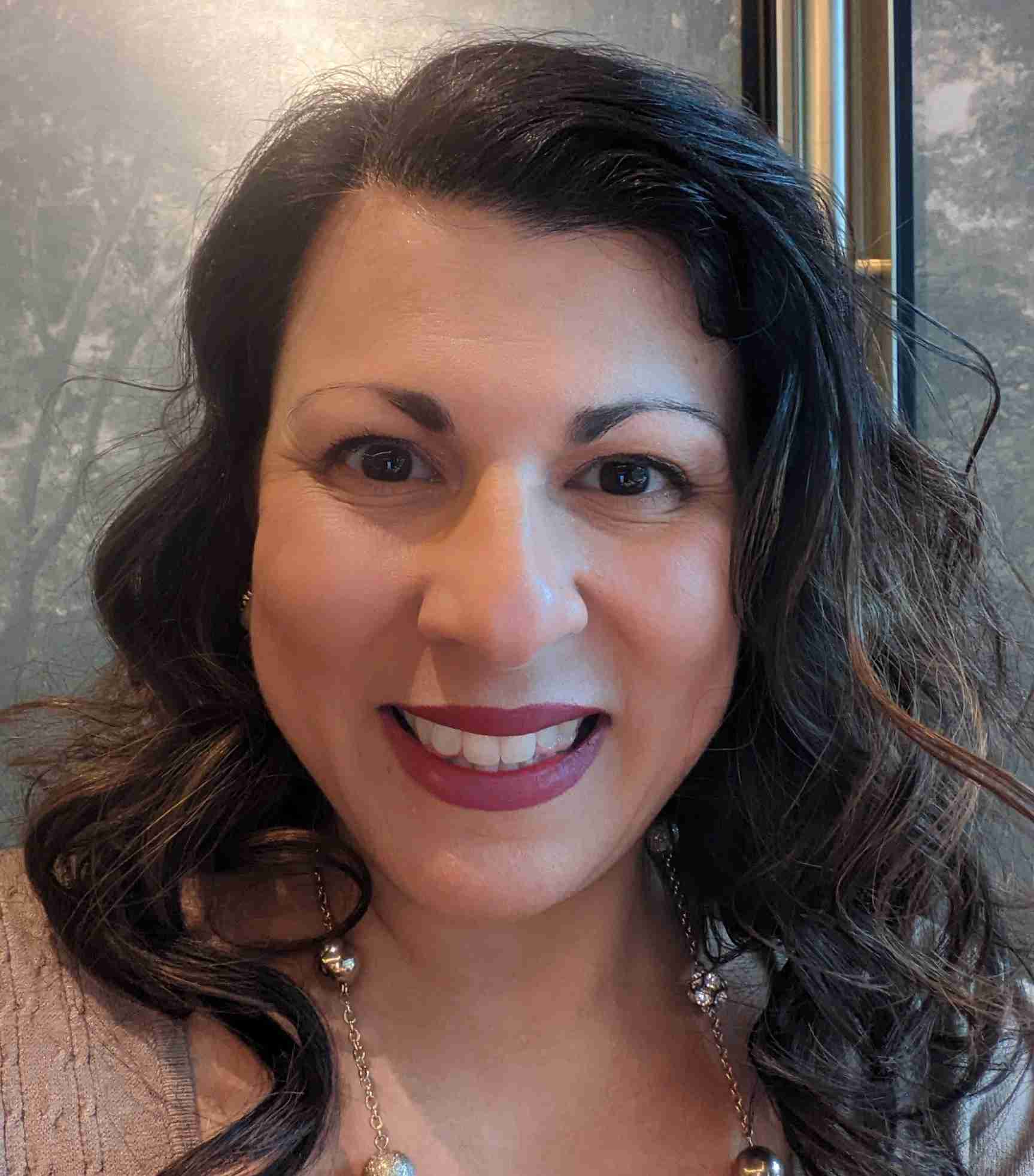 headshot of Anu Bahri