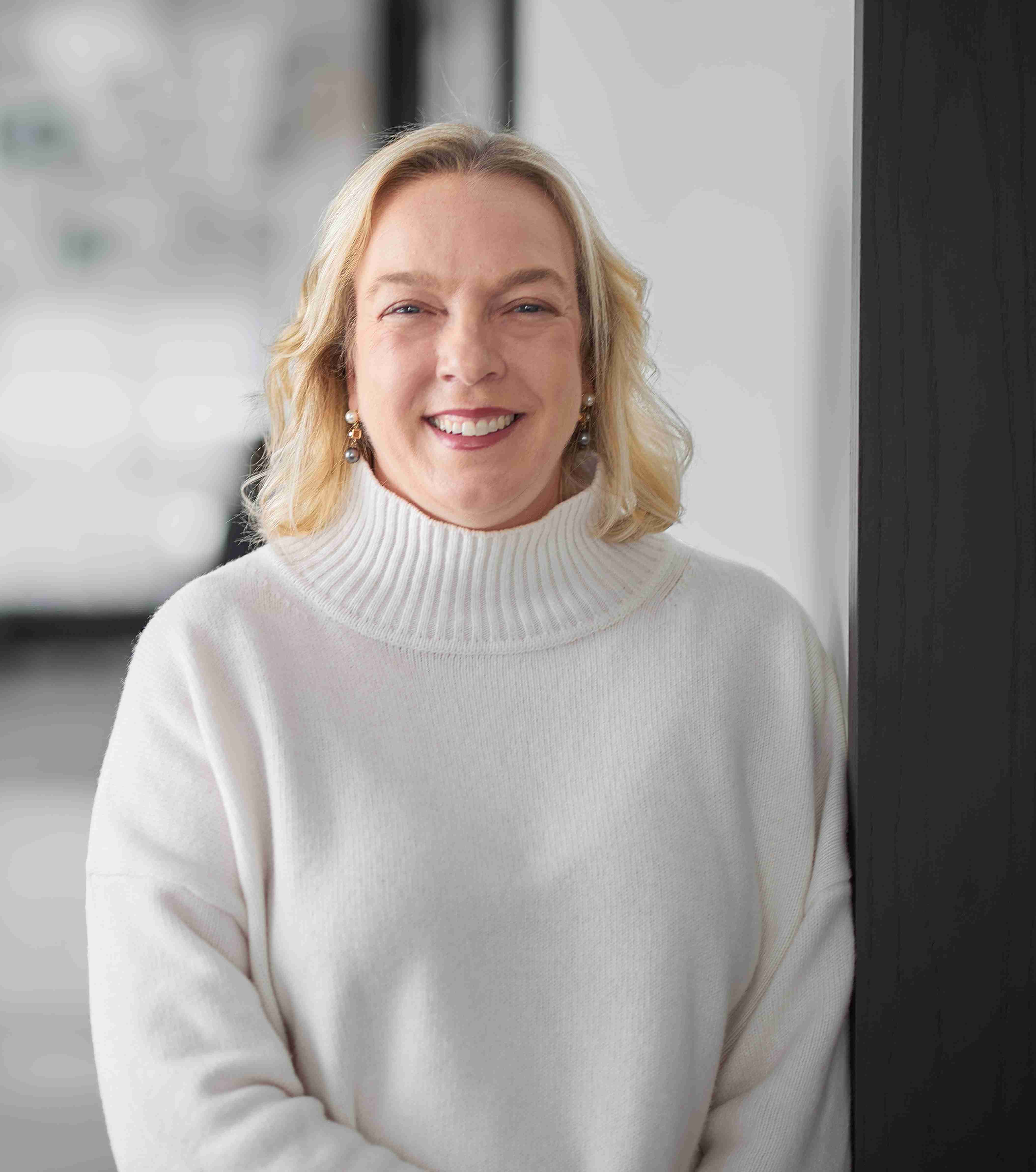 headshot of Caroline  Sanfaçon