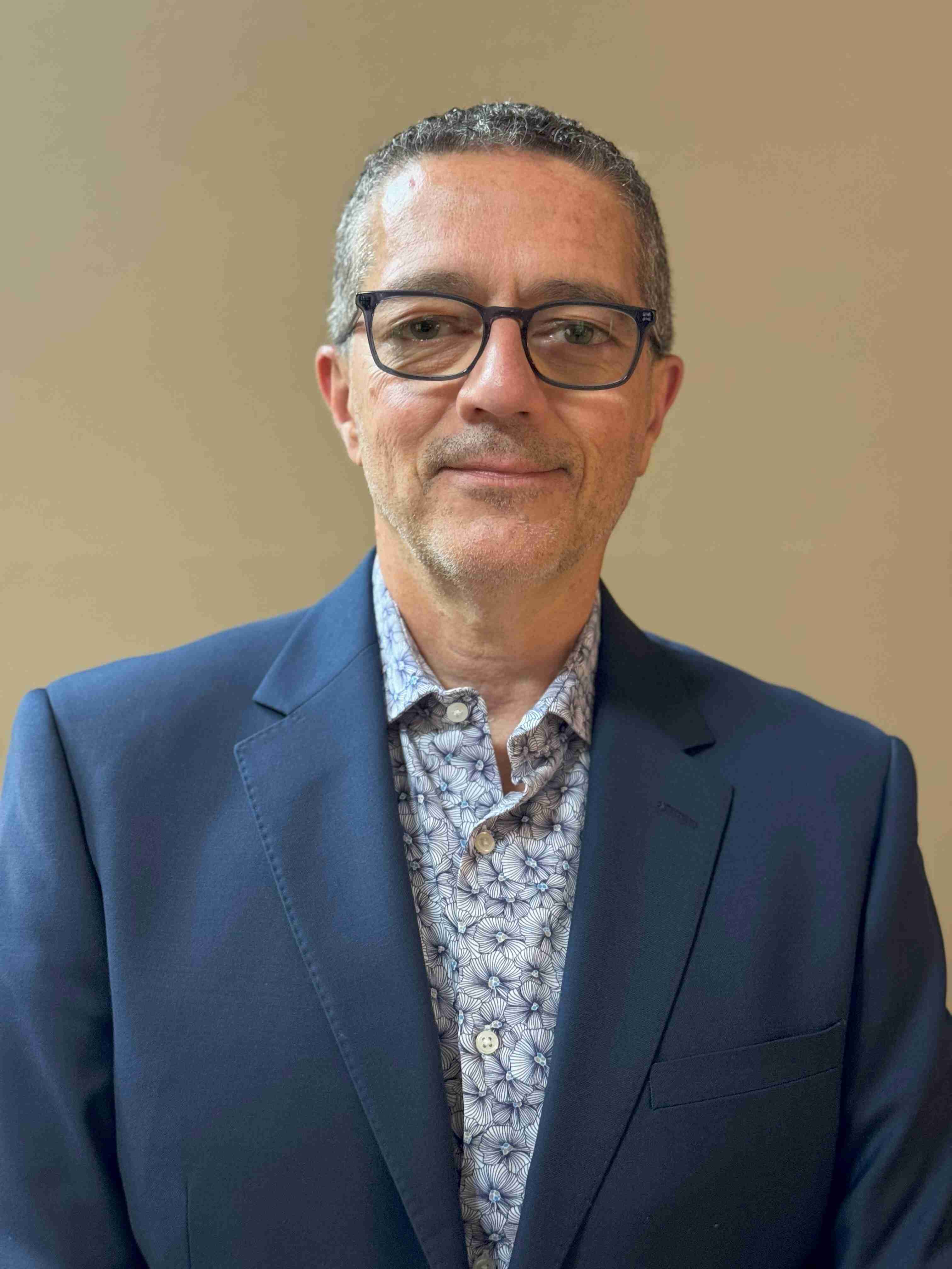 headshot of Sam  Carnovale